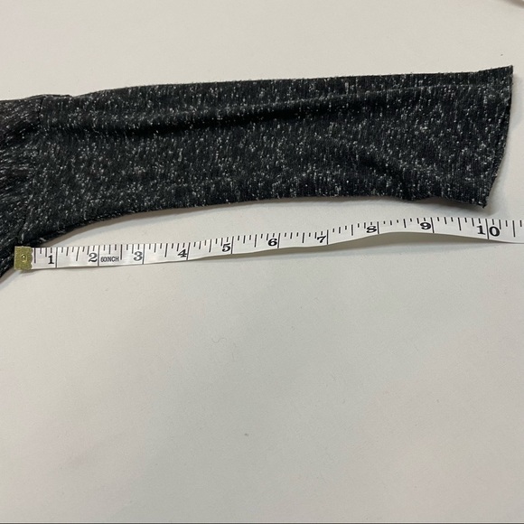 NOISY May "Eye of Horus" 3/4 Sleeve Top, Textured Marled Grey, Size Small​ - Picture 7 of 8